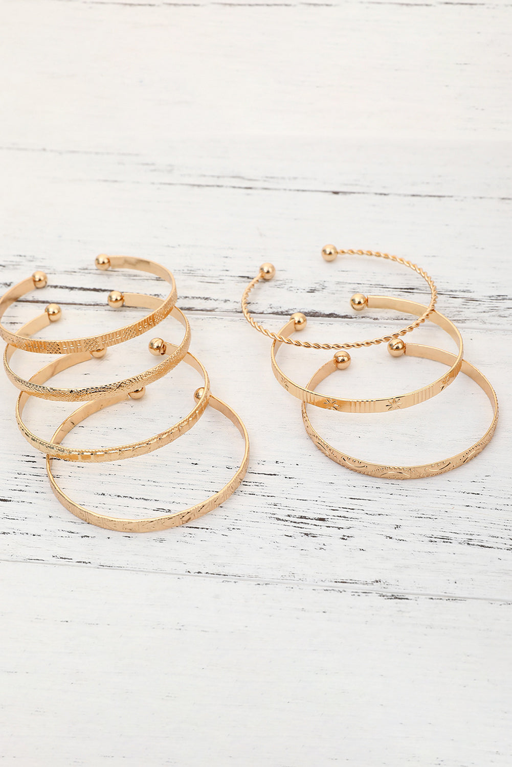 Gold Plated Textured 7 Piece Bangle Set